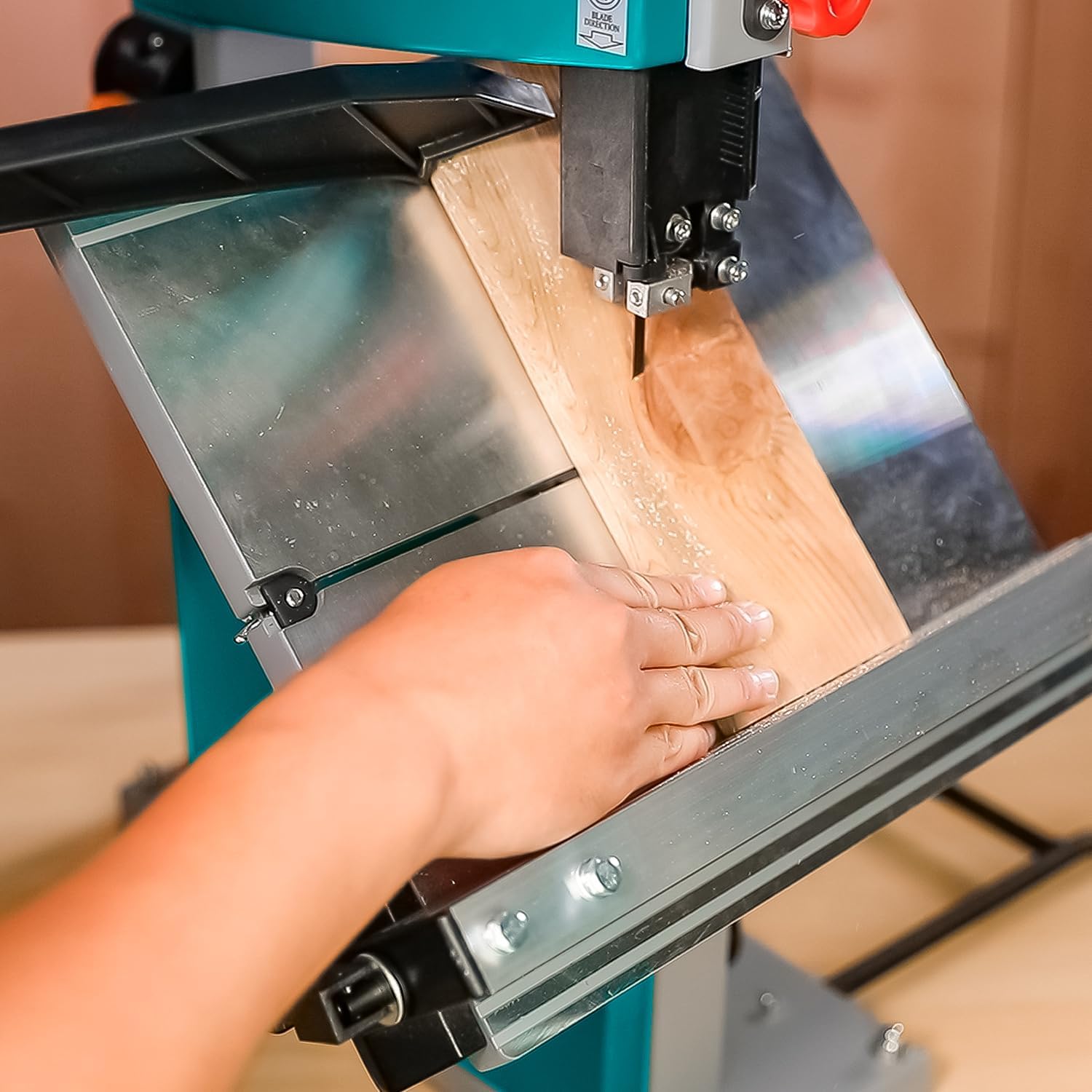 TOTAL TS730301 350W Band Saw