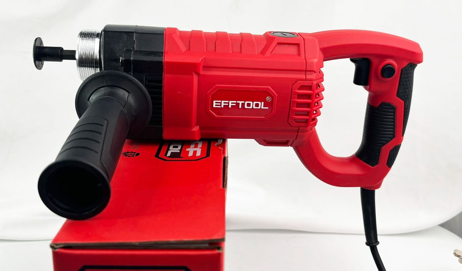EFFTOOL UL268 Electric Concrete Vibrator – 960W