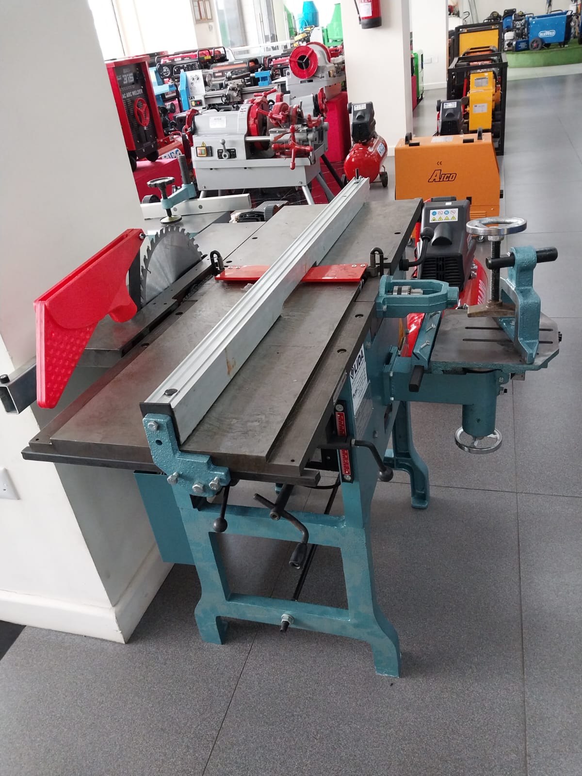 LIDA 8-in-1 Woodworking Machine – Complete Wood Workshop in One Machine